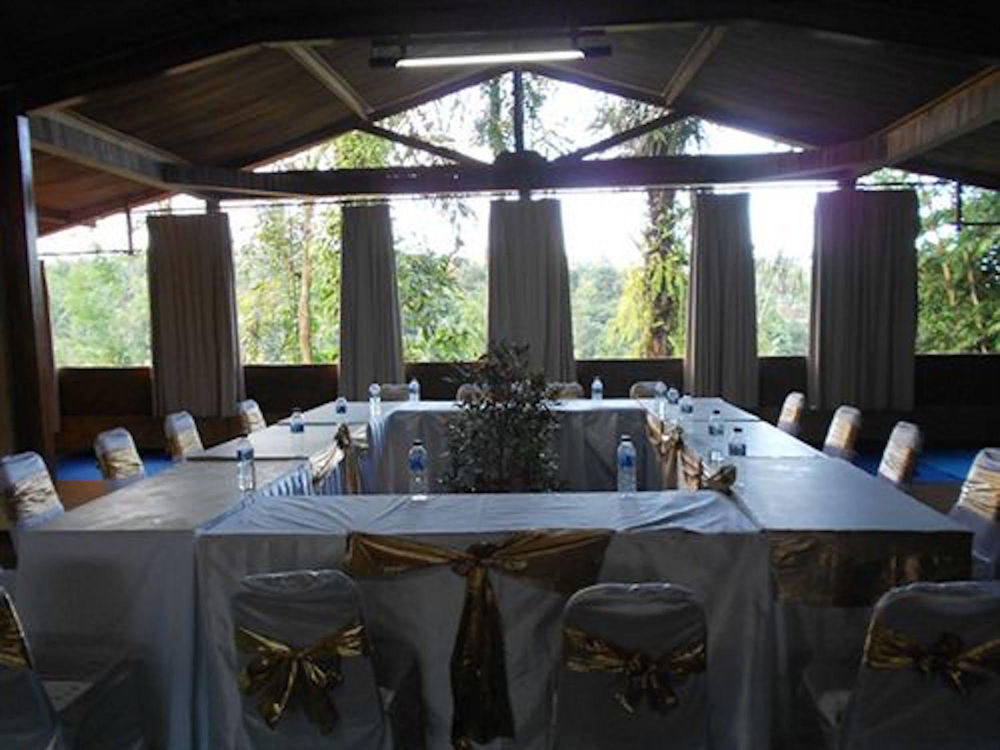 The Aura Shanti Retreat Baturiti Экстерьер фото
